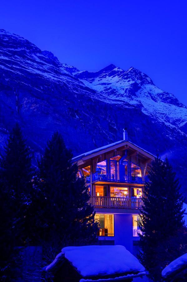 Backstage Hotel Chalet Rooms Zermatt Pokoj fotografie